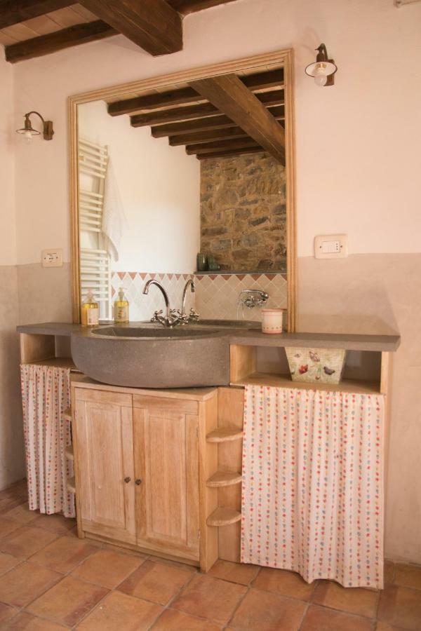 Podere Piandicava Castelnuovo di Val di Cecina Buitenkant foto
